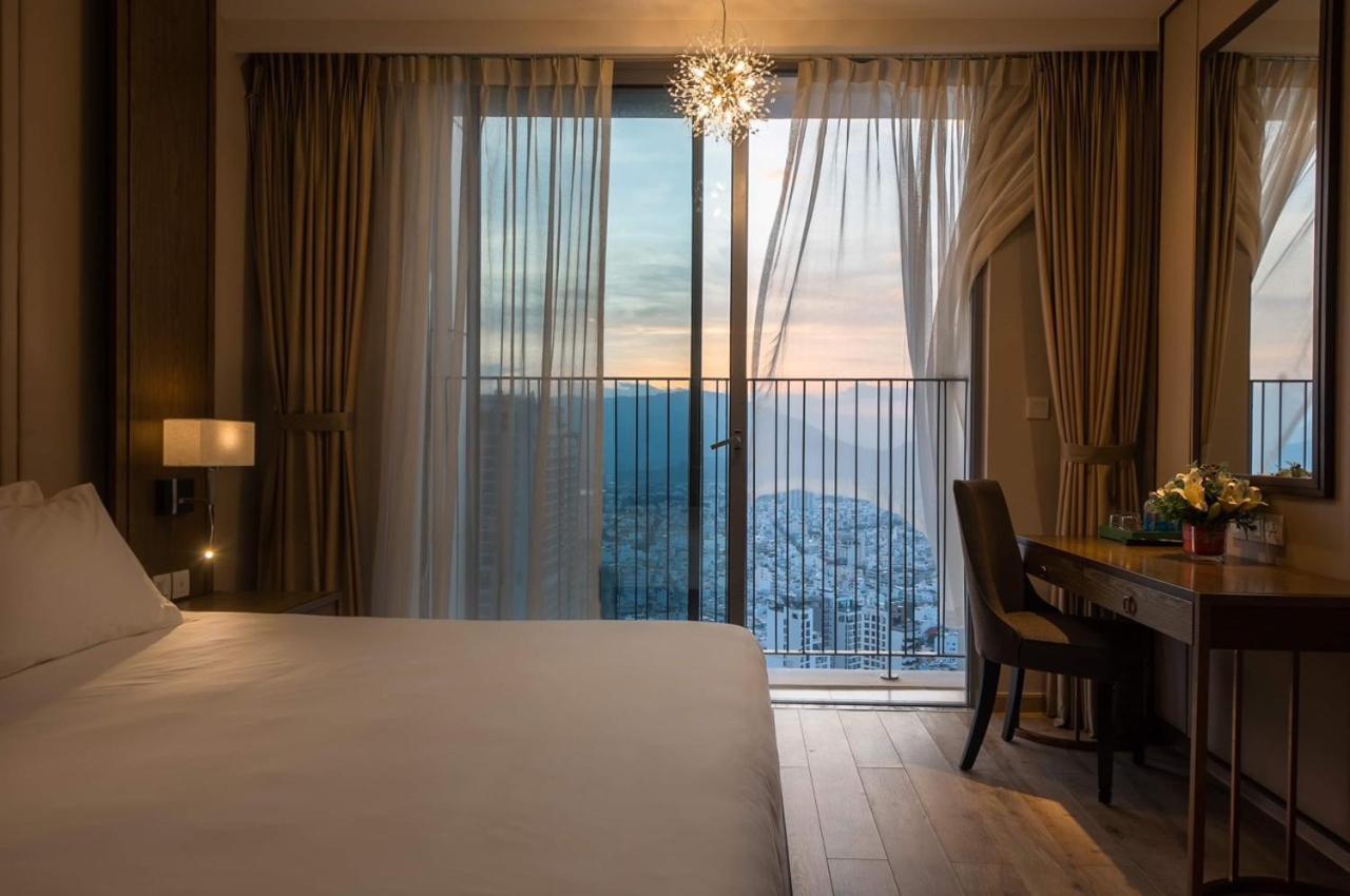 Panorama Beachfront Nha Trang Extérieur photo