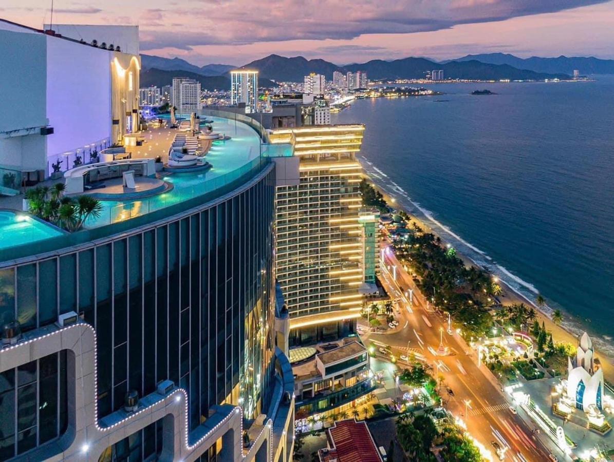 Panorama Beachfront Nha Trang Extérieur photo